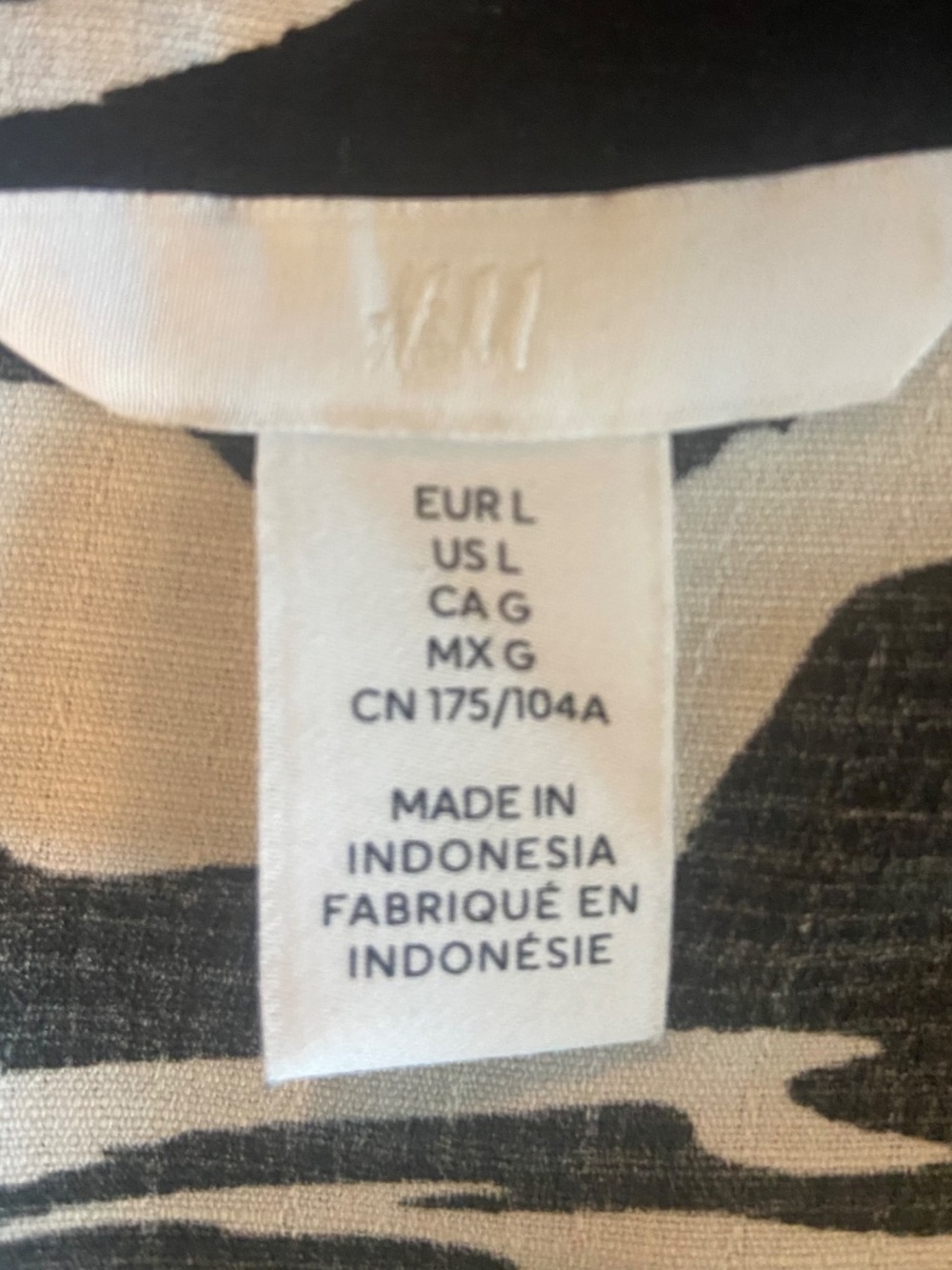 H&M Blouse - Picture 4 of 4